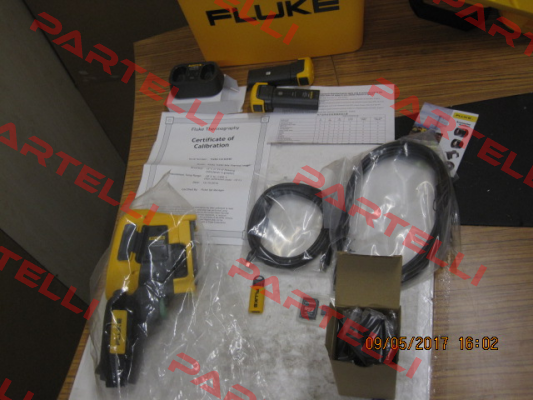FLUKE TI450 9HZ  Fluke