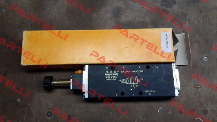 EKCA4 KUC/ZR  Waircom